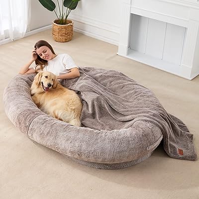 Grand pouf homguava pour humains lit king size pour chien pour adultes et animaux de compagnie. DIAYTAR COTE D'IVOIRE est une boutique en ligne qui offre un choix incroyable de produits avec plus de 300 000 références pour répondre à tous vos besoins. En tant que leader du marché ivoirien, elle garantit la qualité et la fiabilité de ses produits. Vous pouvez y faire confiance pour vos achats en ligne.
