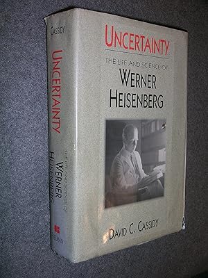 Incertitude : vie et science de werner heisenberg. DIAYTAR COTE D'IVOIRE est une boutique en ligne généraliste proposant plus de 300000 références de produits, ce qui en fait l'une des plus grandes boutiques en ligne de Côte d'Ivoire. Avec une large gamme de produits, les clients peuvent trouver tout ce dont ils ont besoin en un seul endroit. Elle est réputée pour son large choix de produits et sa qualité de service.
