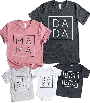 Mama dada lil sis big bro sister family vêtements assortis mignons chemises de couple. La boutique DIAYTAR COTE D'IVOIRE offre une large gamme de produits allant de l'électronique à la mode, en passant par les produits pour la maison et les loisirs. Ses prix compétitifs et sa politique de retour facilitent les achats en ligne pour ses clients. Elle est le choix idéal pour ceux qui cherchent des produits de qualité à des prix raisonnables.