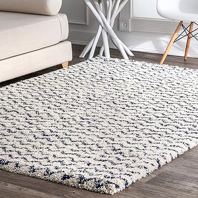 Tapis nalom cuellar shag chevron 4 pieds x 6 pieds bleu. La boutique en ligne Diaytar Côte d'Ivoire est la destination idéale pour les consommateurs ivoiriens qui cherchent à acheter en ligne. Avec une offre de plus de 300 000 références, Diaytar offre une gamme complète de produits pour les besoins de la vie quotidienne. La boutique en ligne est reconnue pour son sérieux et sa transparence, offrant ainsi une expérience de shopping en ligne sécurisée.